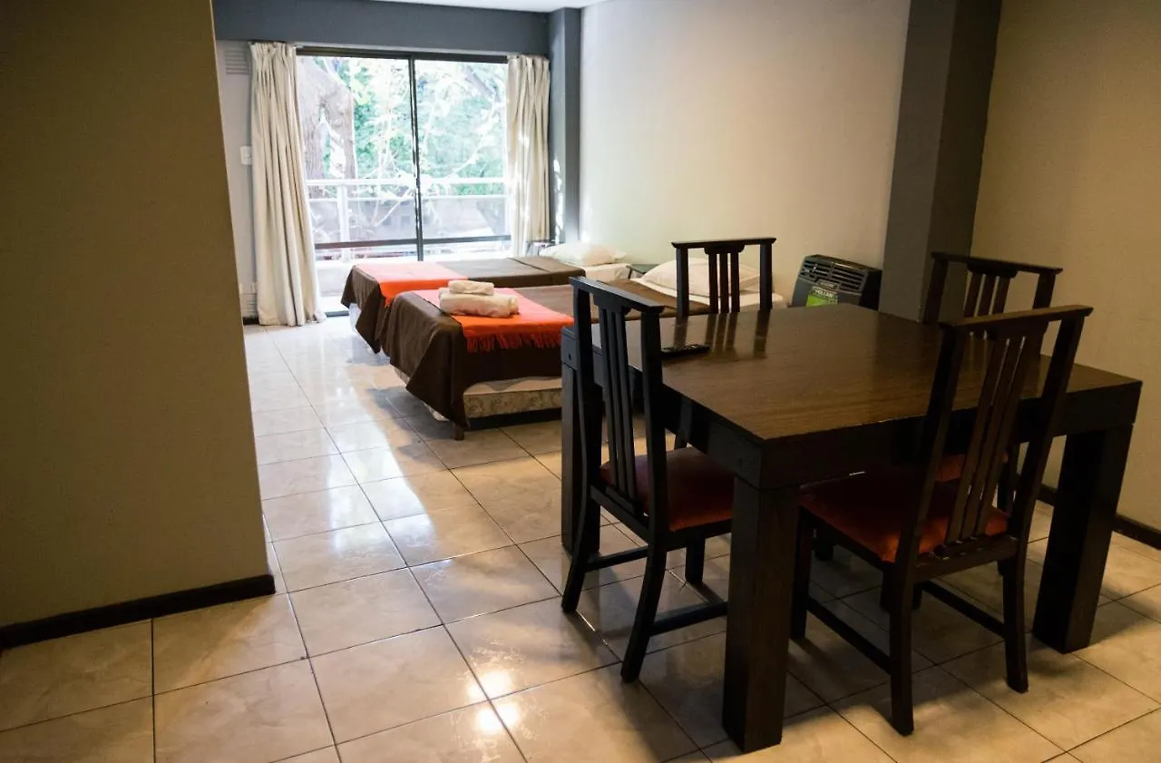 ميندوزا Lomas Apart Hotel